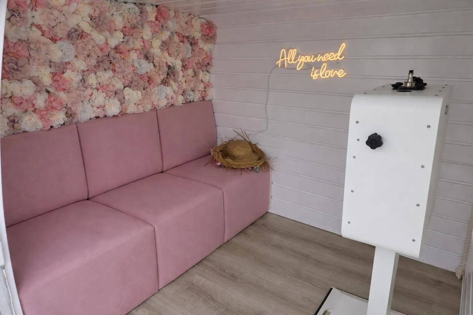 Fotobusik Pink - zdjęcie 1